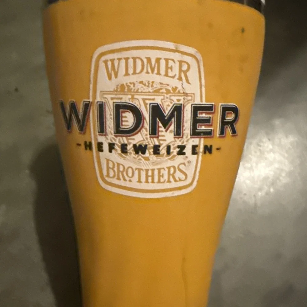 Widmer Brothers Hefeweizen Beer Tap Handle (Cracked)